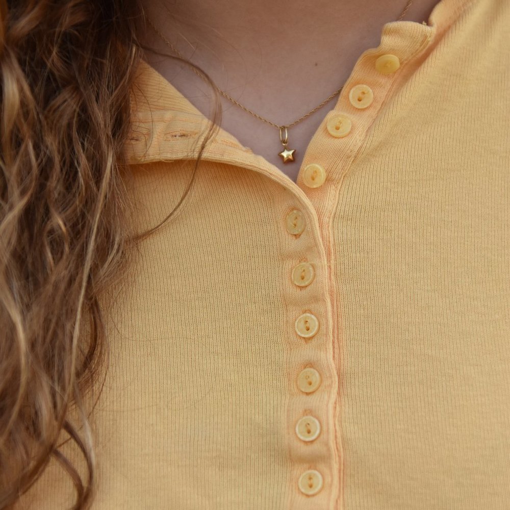 Vintage yellow top